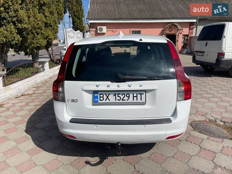 Універсал Volvo V50 2009 в Рівному