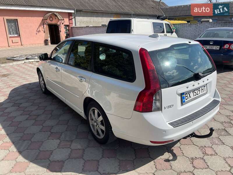 Універсал Volvo V50 2009 в Рівному