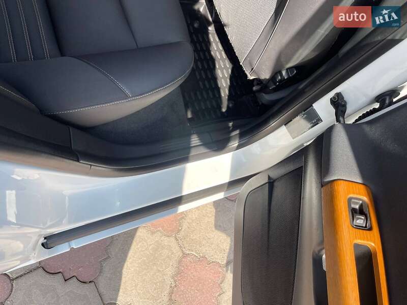 Універсал Volvo V50 2009 в Рівному