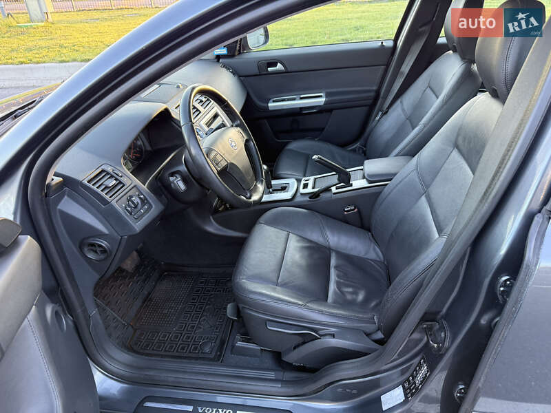 Універсал Volvo V50 2012 в Ірпені