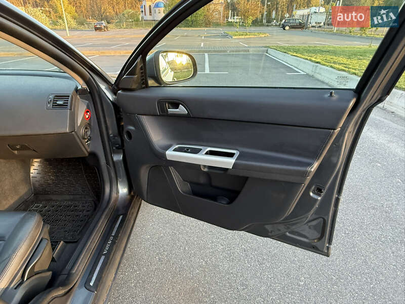 Універсал Volvo V50 2012 в Ірпені