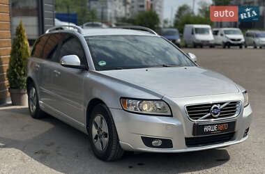 Универсал Volvo V50 2012 в 