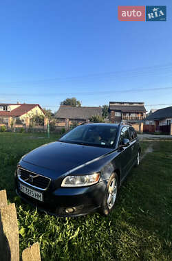 Універсал Volvo V50 2009 в Надвірній