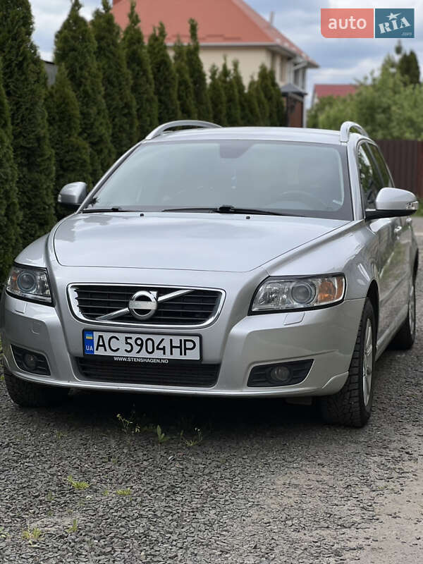 Универсал Volvo V50 2010 в 
