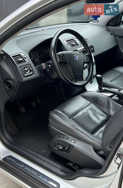 Универсал Volvo V50 2010 в 