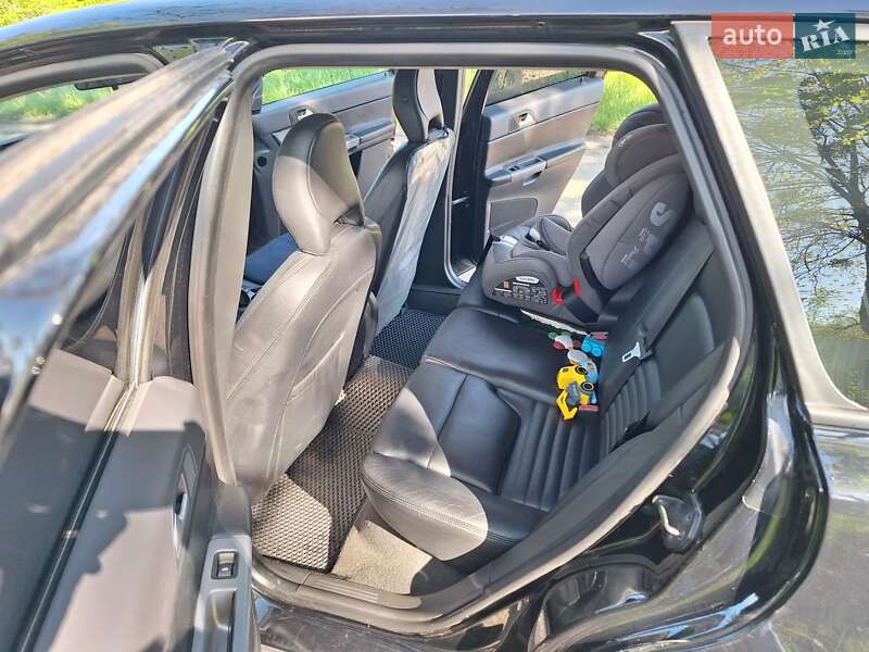 Универсал Volvo V50 2010 в Стрые