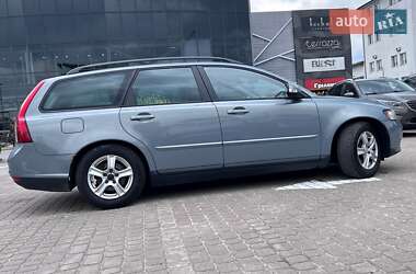 Универсал Volvo V50 2010 в 