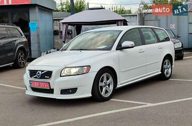 Универсал Volvo V50 2010 в 