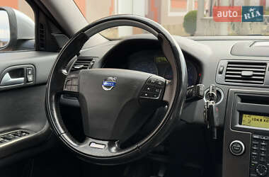 Універсал Volvo V50 2012 в 