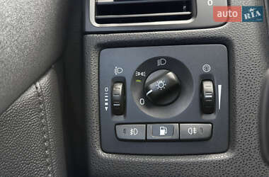 Універсал Volvo V50 2012 в 