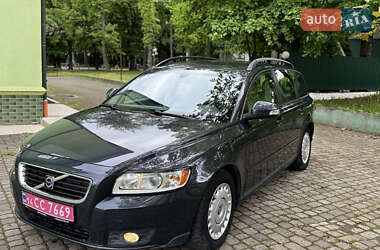Универсал Volvo V50 2010 в Залещиках