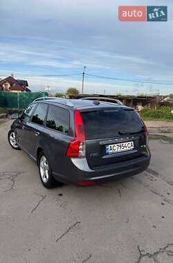 Универсал Volvo V50 2012 в 