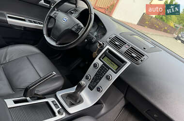Универсал Volvo V50 2012 в 