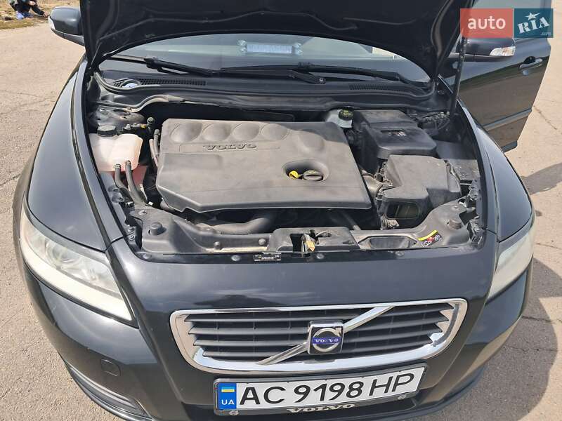 Универсал Volvo V50 2008 в Любешове