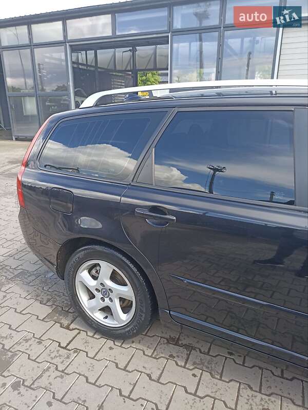 Універсал Volvo V50 2011 в Шептицькому