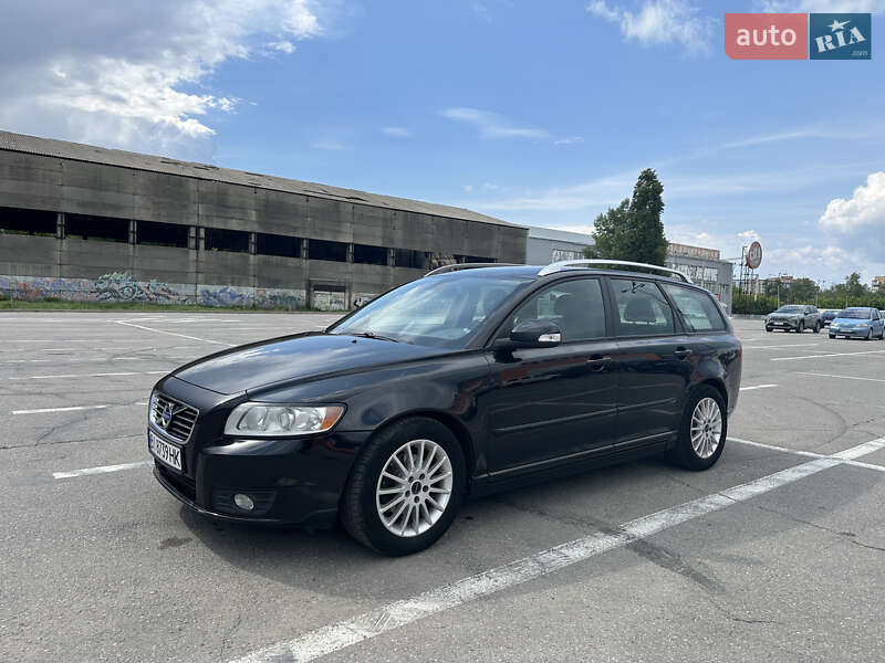 Універсал Volvo V50 2012 в Полтаві