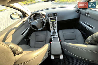 Универсал Volvo V50 2012 в 