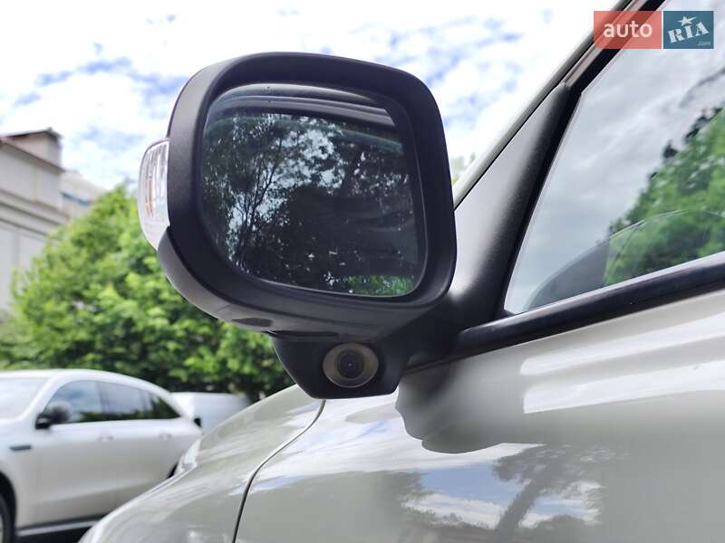 Універсал Volvo V50 2010 в Львові