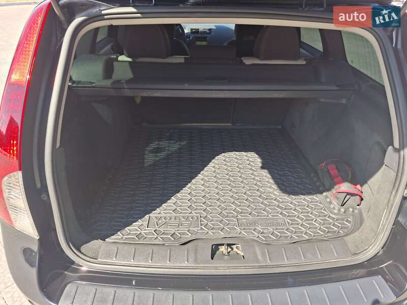Универсал Volvo V50 2008 в Запорожье