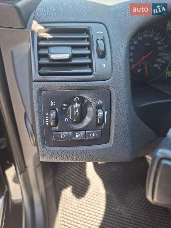 Универсал Volvo V50 2008 в Запорожье