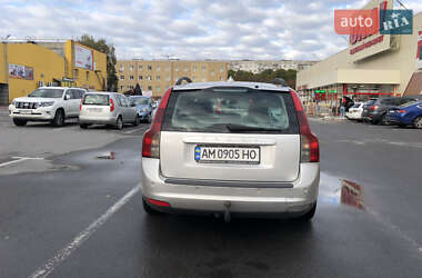 Универсал Volvo V50 2010 в 