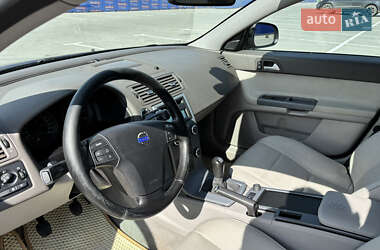 Универсал Volvo V50 2009 в 