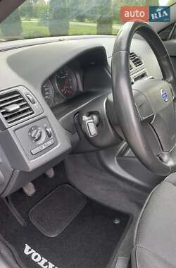 Универсал Volvo V50 2012 в 