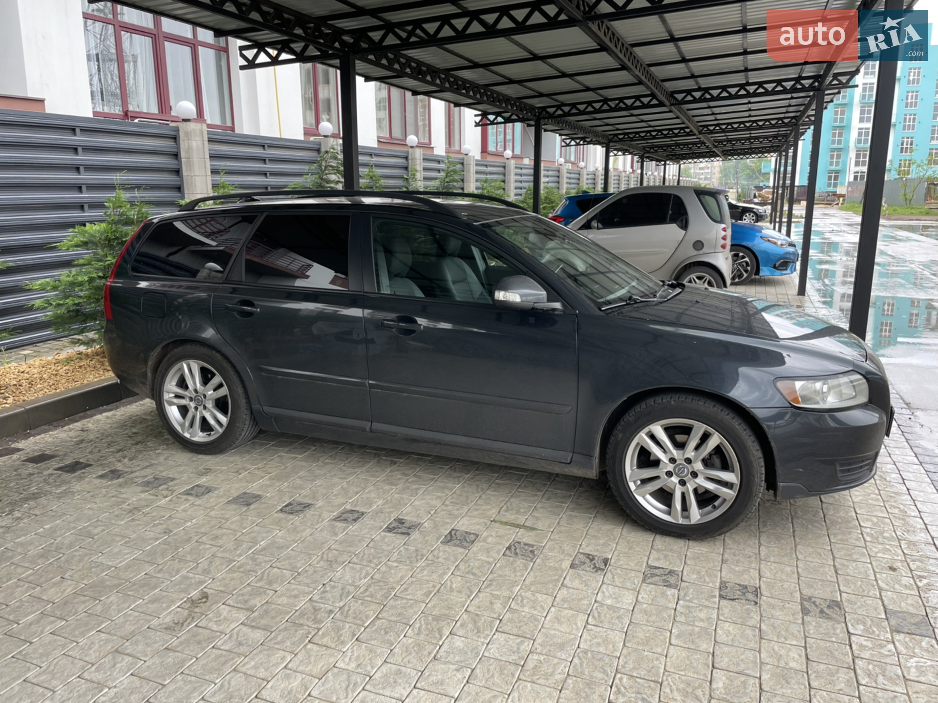 2010 Volvo V50 - фото 1