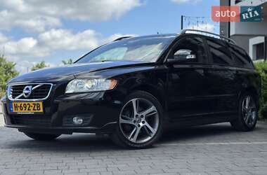 Универсал Volvo V50 2012 в 