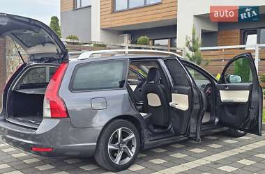 Універсал Volvo V50 2012 в 