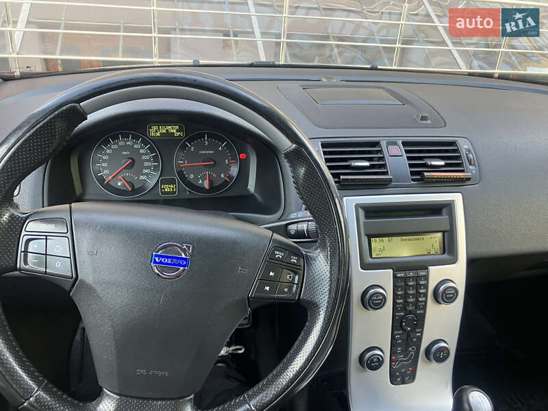Універсал Volvo V50 2012 в Калуші