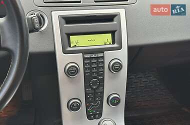Универсал Volvo V50 2010 в 