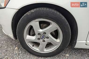 Універсал Volvo V50 2010 в 