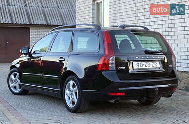 Универсал Volvo V50 2010 в 