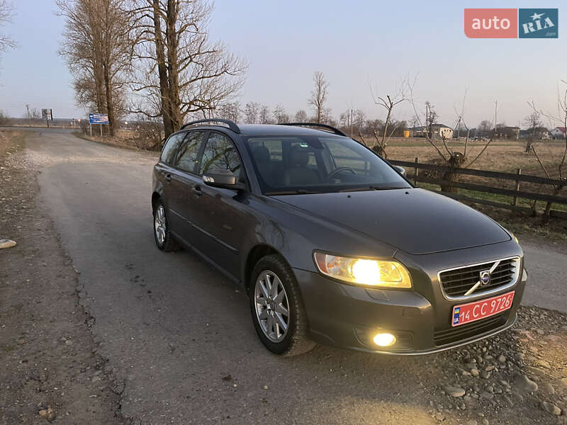 Універсал Volvo V50 2008 в Івано-Франківську