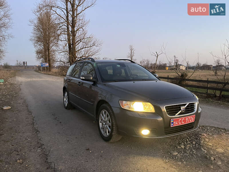 Універсал Volvo V50 2008 в Івано-Франківську