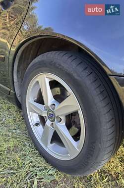 Универсал Volvo V50 2009 в 