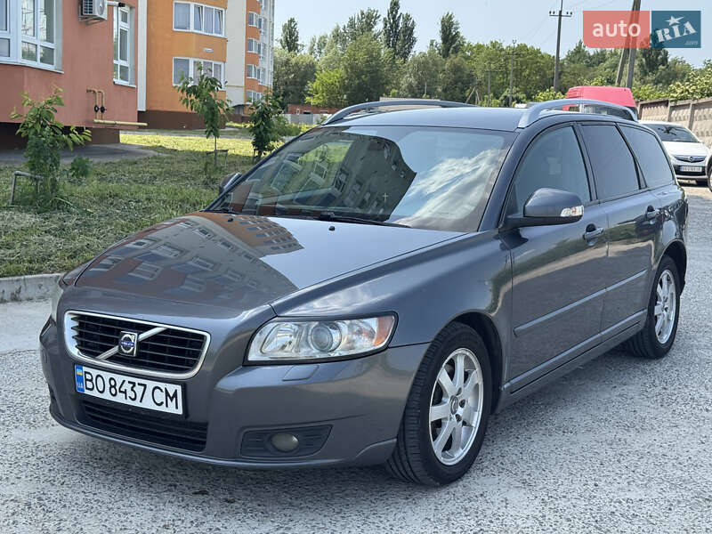 Volvo V50 2009