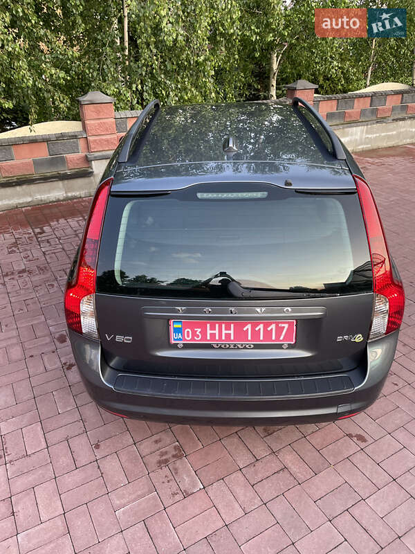 Універсал Volvo V50 2010 в Рівному
