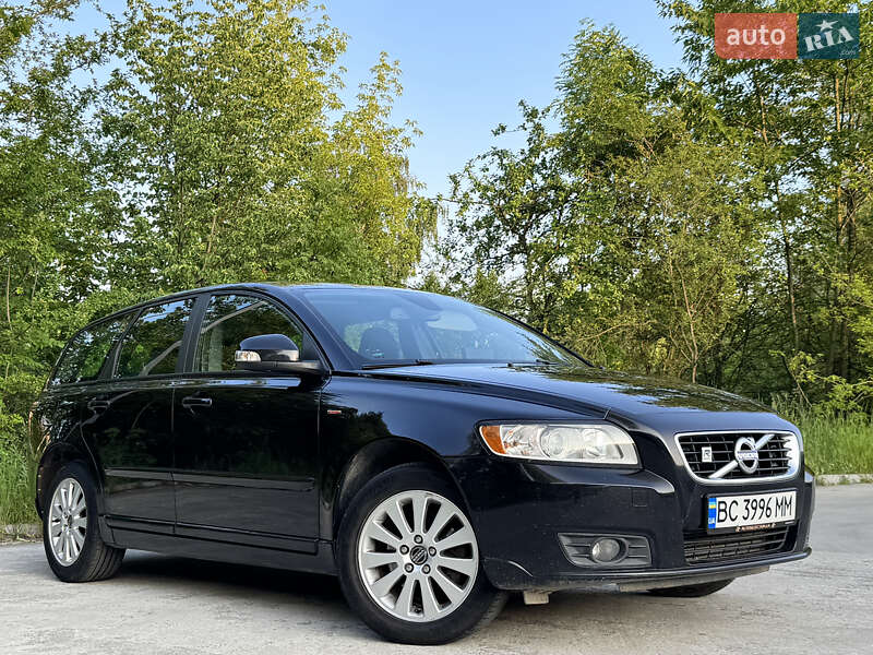 Универсал Volvo V50 2010 в Дрогобыче