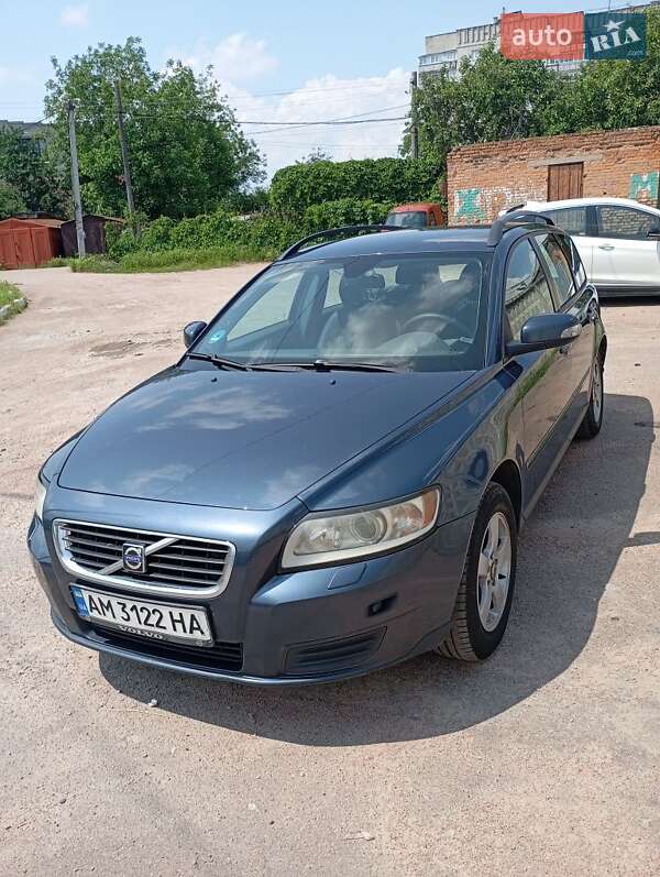 Универсал Volvo V50 2008 в 