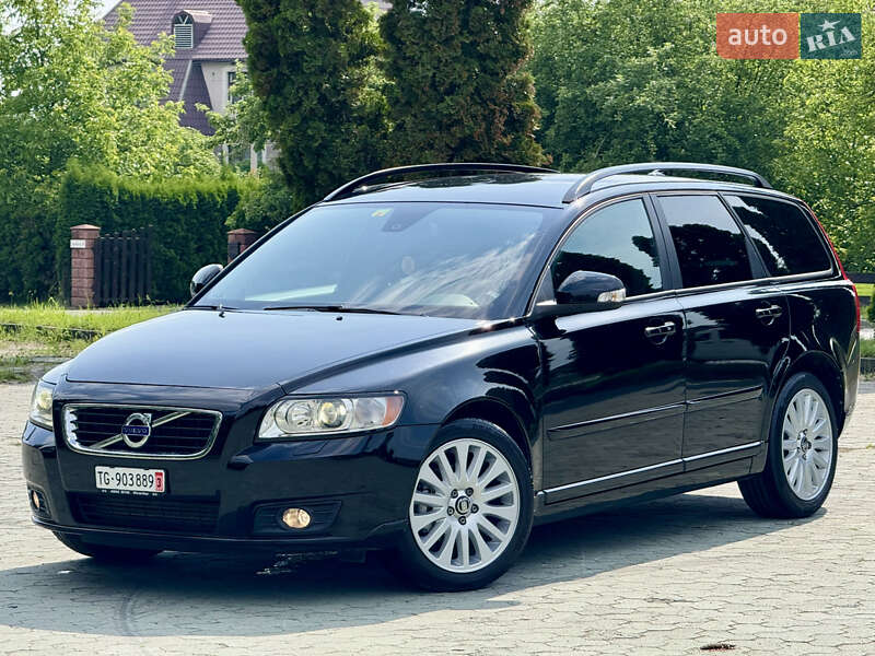 Volvo V50 2011