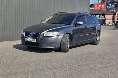 Универсал Volvo V50 2010 в 