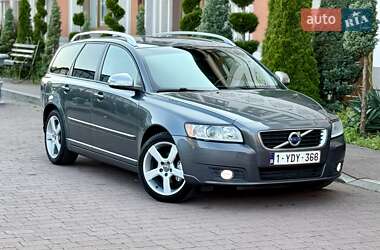 Универсал Volvo V50 2012 в 