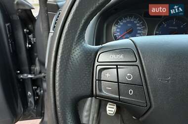 Универсал Volvo V50 2012 в 