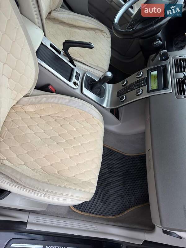 Универсал Volvo V50 2009 в Золочеве