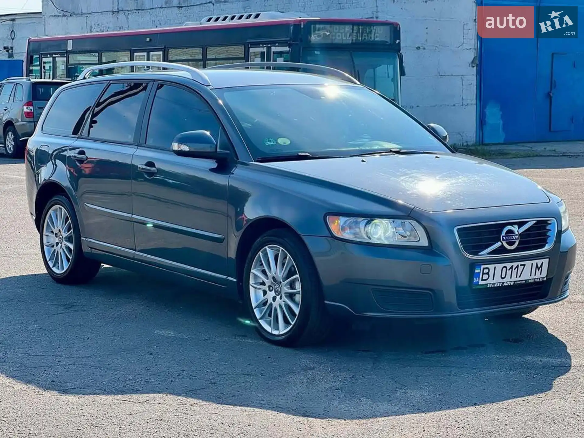 2011 Volvo V50 - мініатюра 8