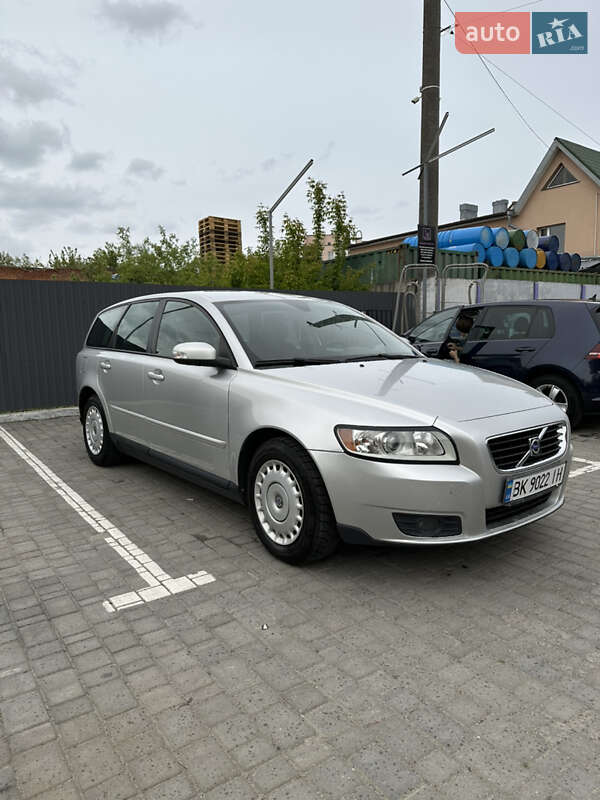 Volvo V50 2008