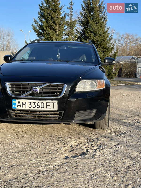 Volvo V50 2009