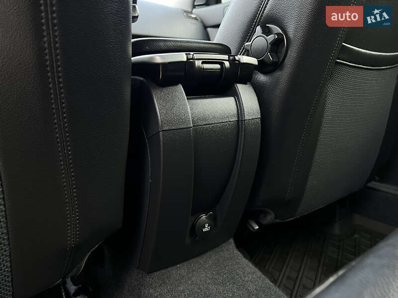 Універсал Volvo V50 2012 в Радивиліві